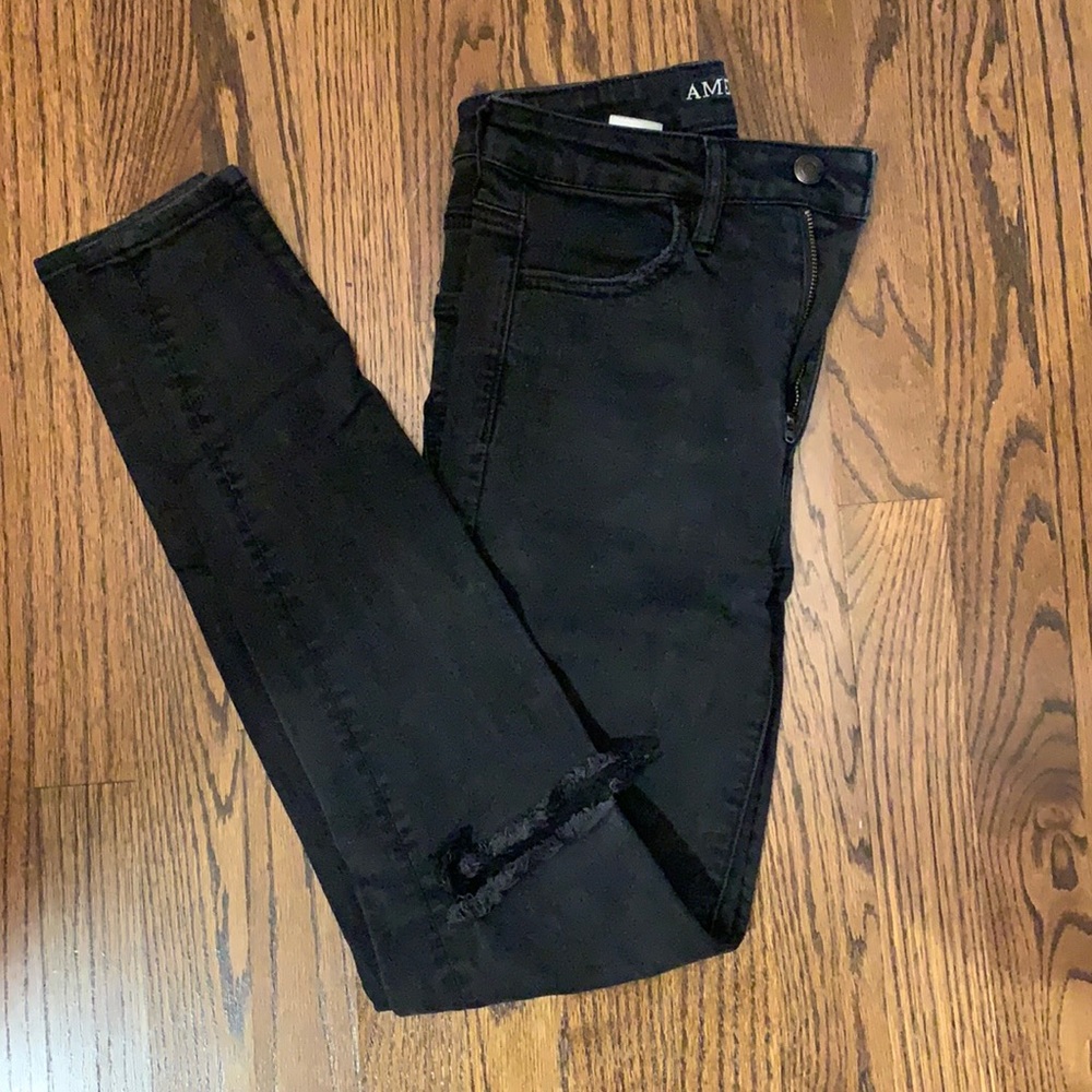 American Eagle skinny jeans